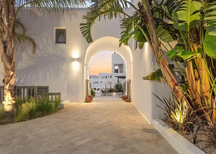 Melidron Hotel & Suites